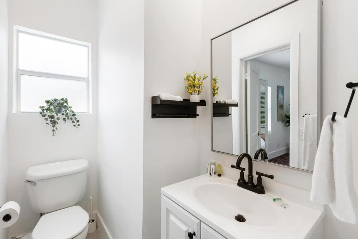 Charming 2 Bedroom Apartment In Victoria Park Φορτ Λόντερντεϊλ Εξωτερικό φωτογραφία